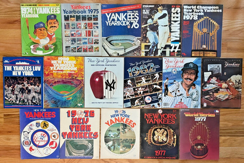 Yankees 16pc yearbooks - yankees,